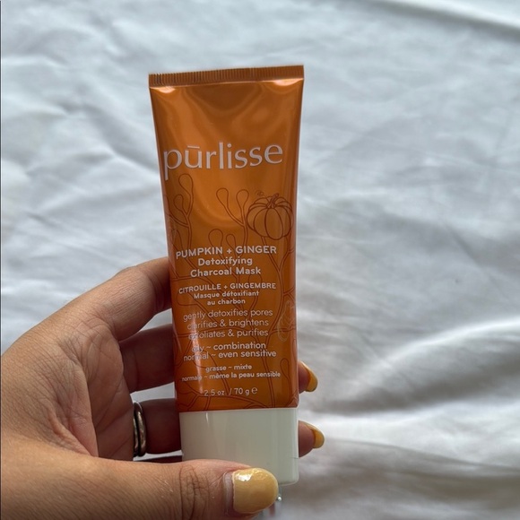 Purlisse Pumpkin + Ginger Detoxifying Charcoal Mask - Picture 2 of 4
